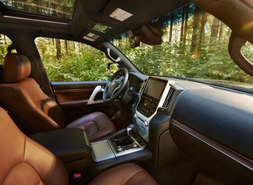 TOYOTA LANDCRUISER 2019